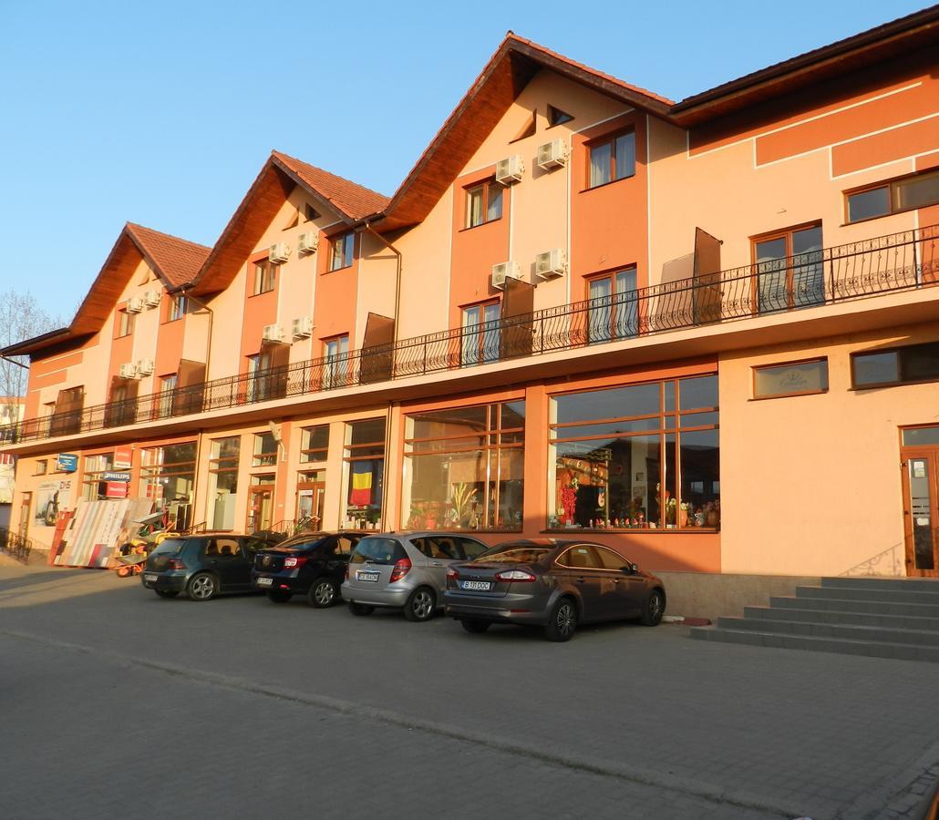 Hotel Condor Oravita Eksteriør bilde